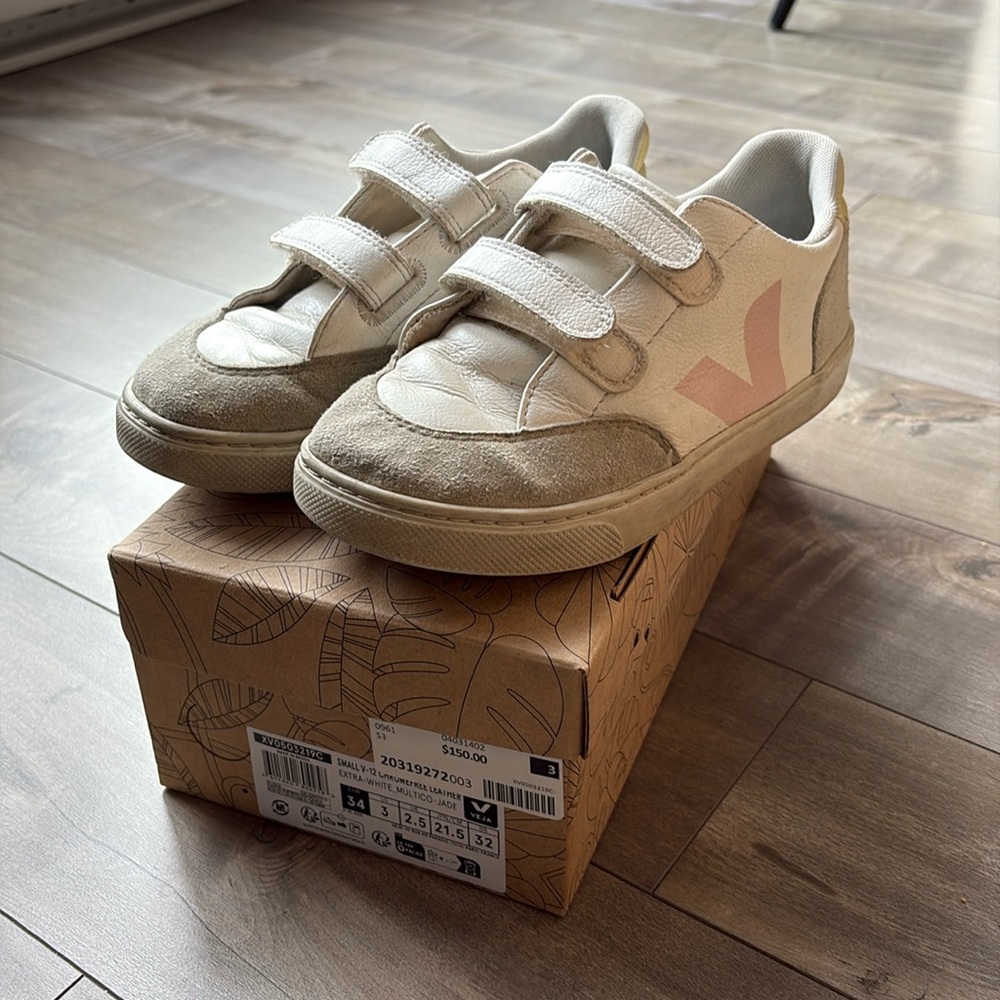 Veja Kids V-12 (US 3)